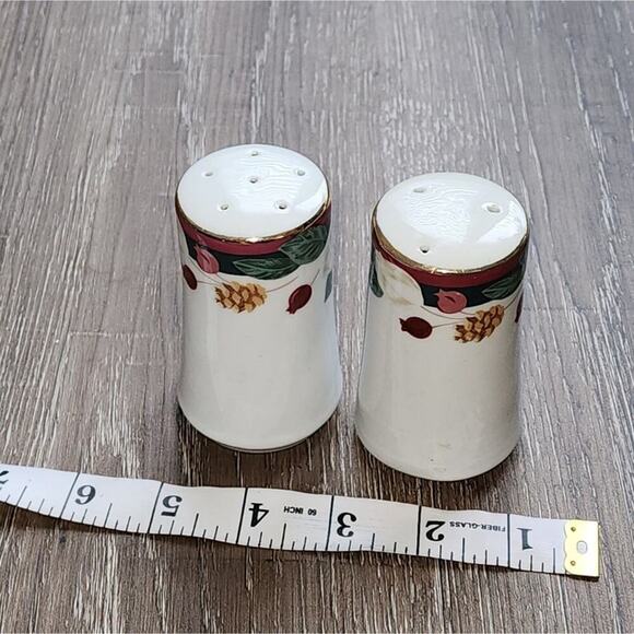 Vintage 1998 Tienshan Fine China Magnolia Salt & pepper shaker Set Shakers‎ - Picture 3 of 13